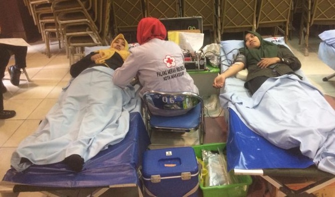 Gambar Syukuran UIN Alauddin Akreditasi A, Dema Universitas Gelar Donor Darah